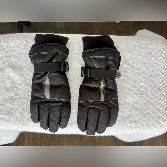 ZEROXPOSUR | Kids Size M Thick Insulated Winter Snow Gloves | Black - Picture 9 of 13